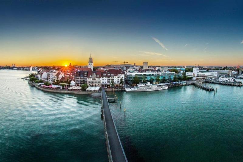 Blossom Apartment Garden View - Klimatisiert Friedrichshafen Ngoại thất bức ảnh