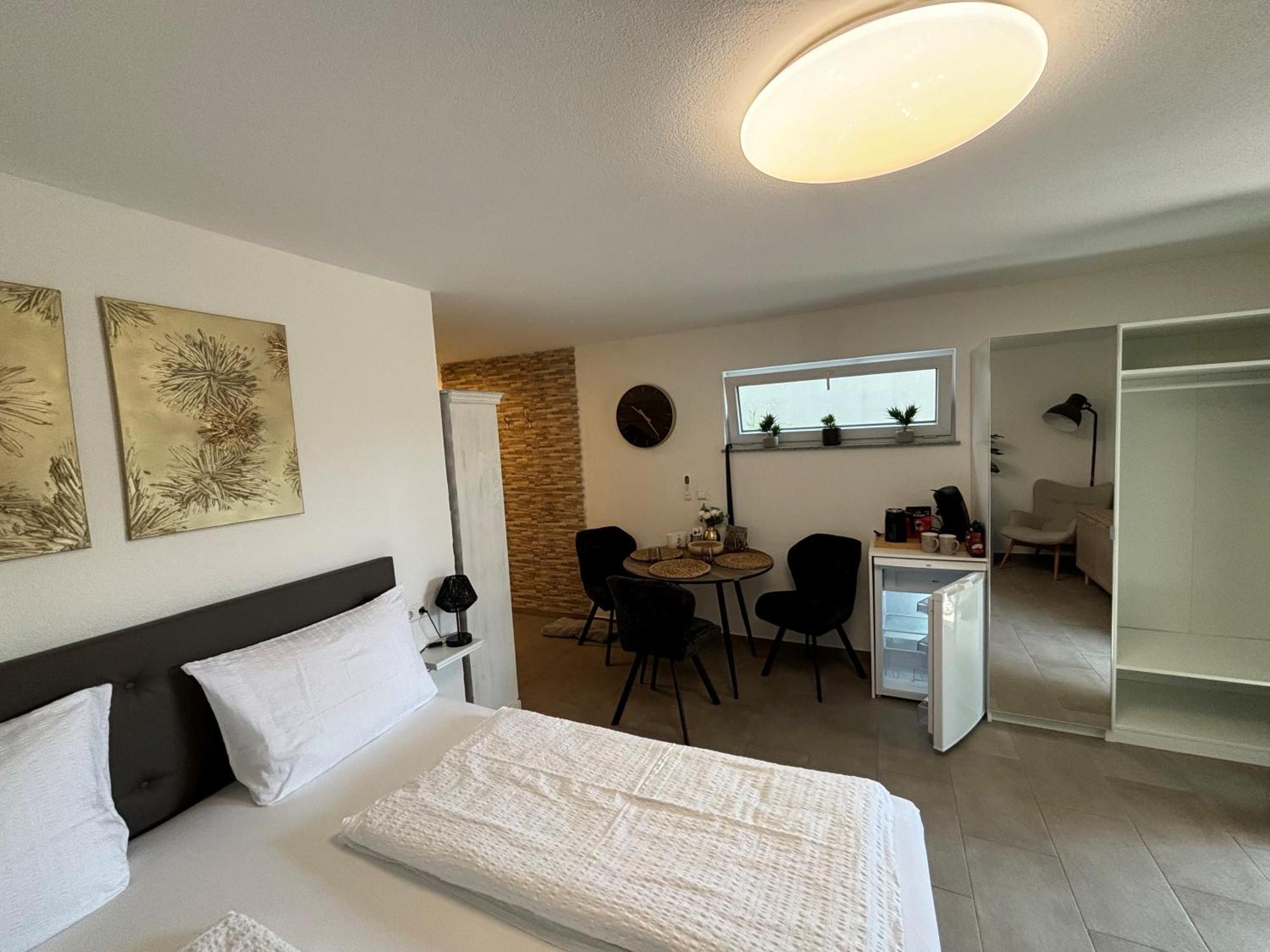 Blossom Apartment Garden View - Klimatisiert Friedrichshafen Ngoại thất bức ảnh